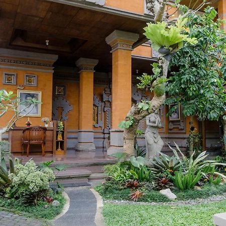 Desak Putu Putra Home Stay Ubud  Luaran gambar