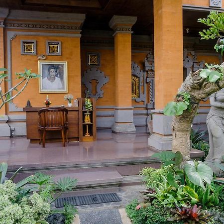 Desak Putu Putra Home Stay Ubud  Luaran gambar