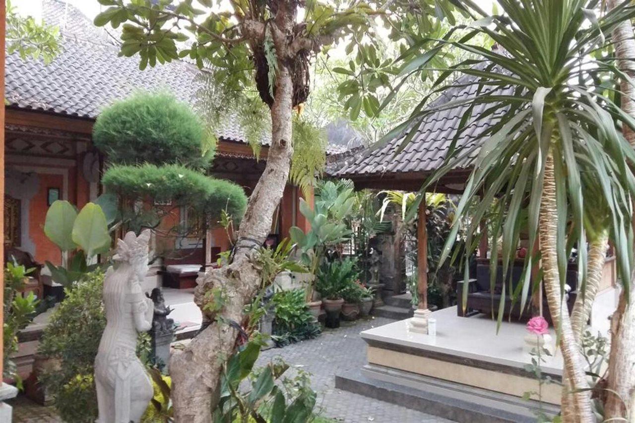 Desak Putu Putra Home Stay Ubud  Luaran gambar