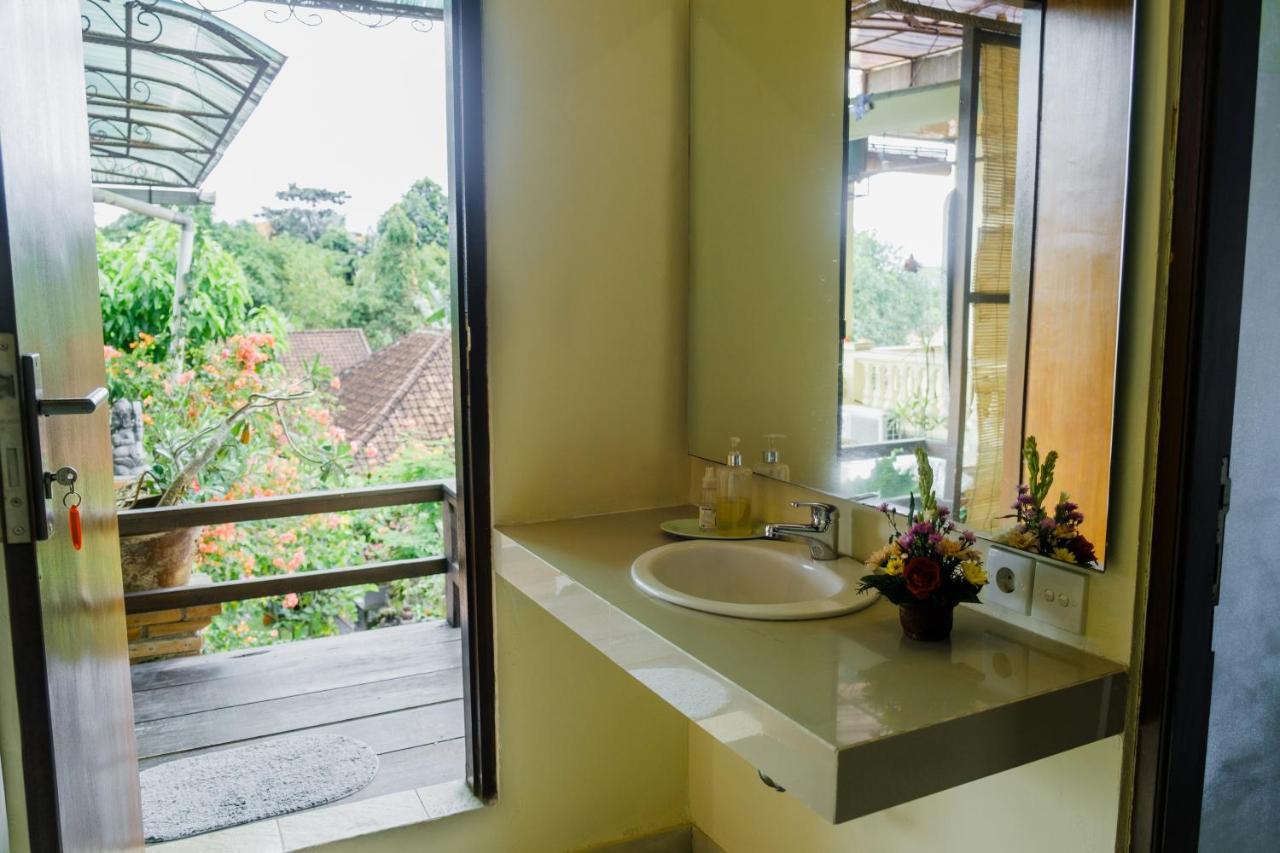 Desak Putu Putra Home Stay Ubud  Luaran gambar